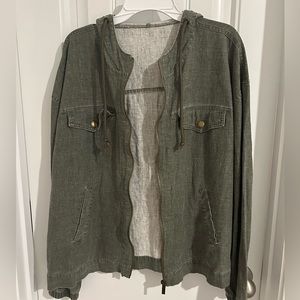 green zip up jacket!